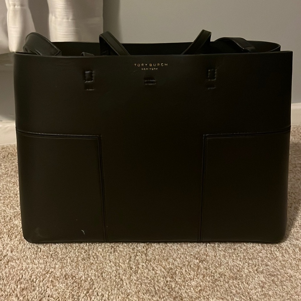 Like New Black Tory Burch Leather Bag